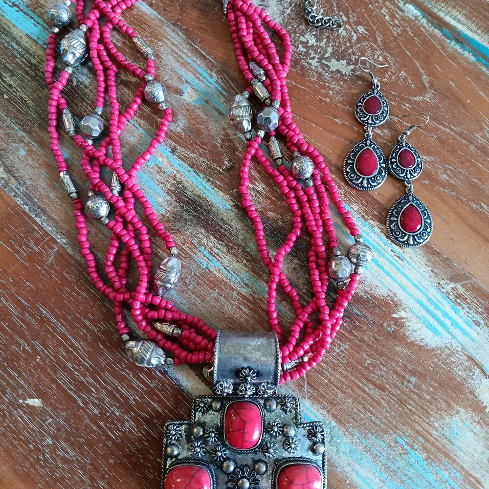 Necklace set Western red silver beaded cross & matching earrings